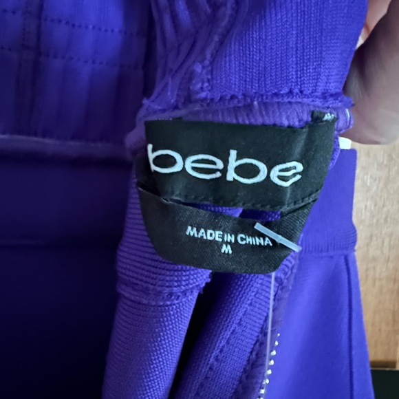 COPY - Bebe Plunge Neck Bandage Dress - Picture 4 of 5